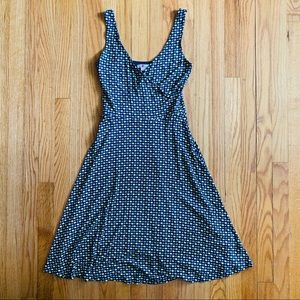 Boden Willa Jersey Dress in Blue with Green Apples, size US 4 Regular